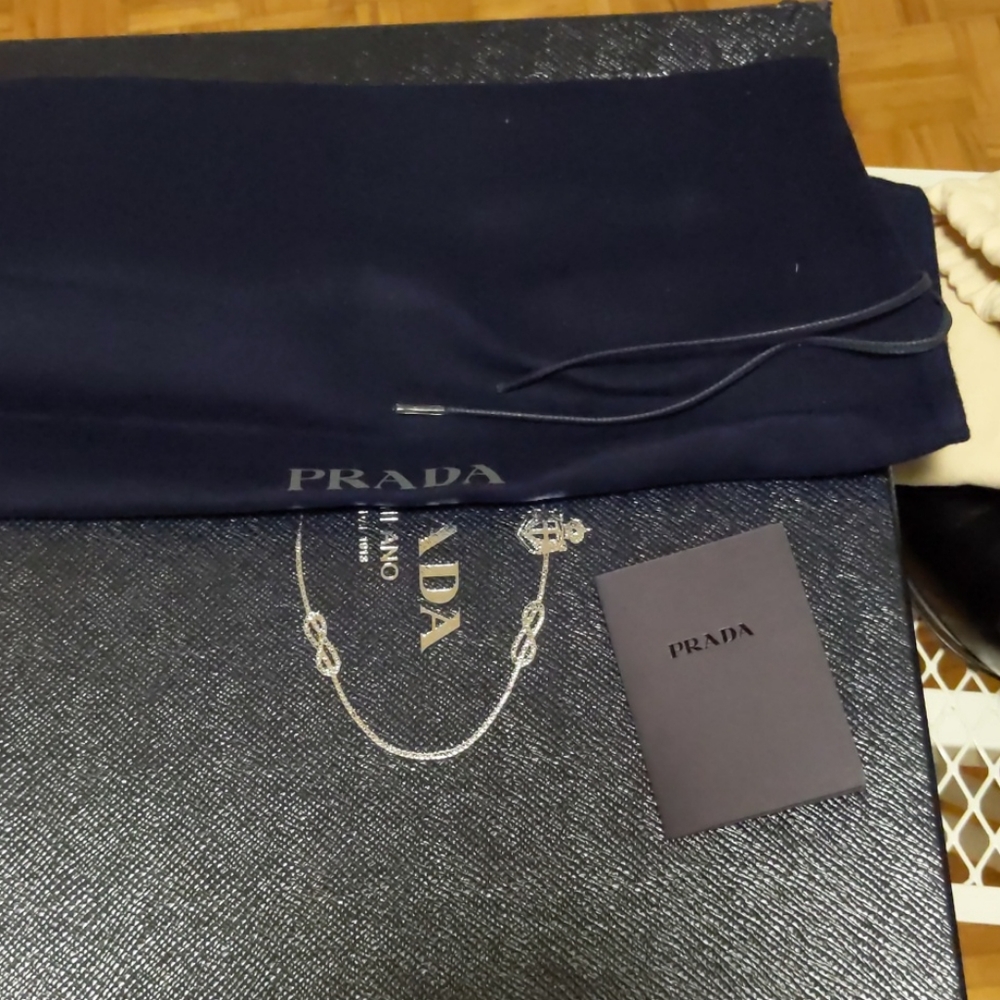Prada boot - Picture 4 of 11